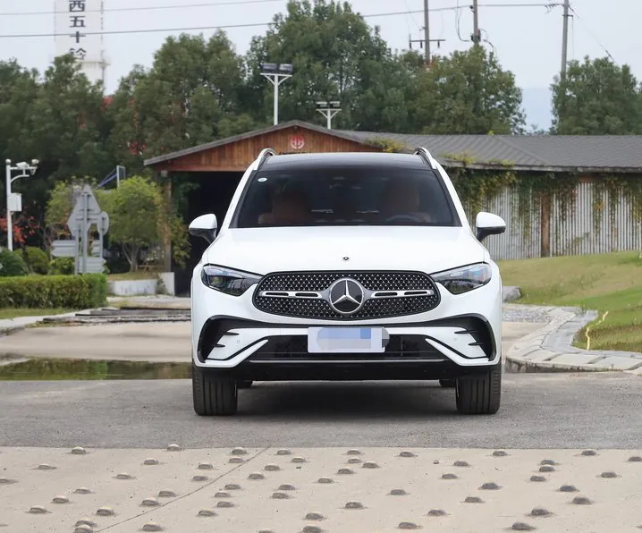 imgi_87_2024-Mercedes-Benz-Glc-Hybrid-SUV-Eco-Friendly-New-Energy-Vehicle 2026 Mercedes Benz Glc Hybrid SUV - Eco-Friendly Vehicle – In Stock in China | Chinese Cars in Australia - Image 1