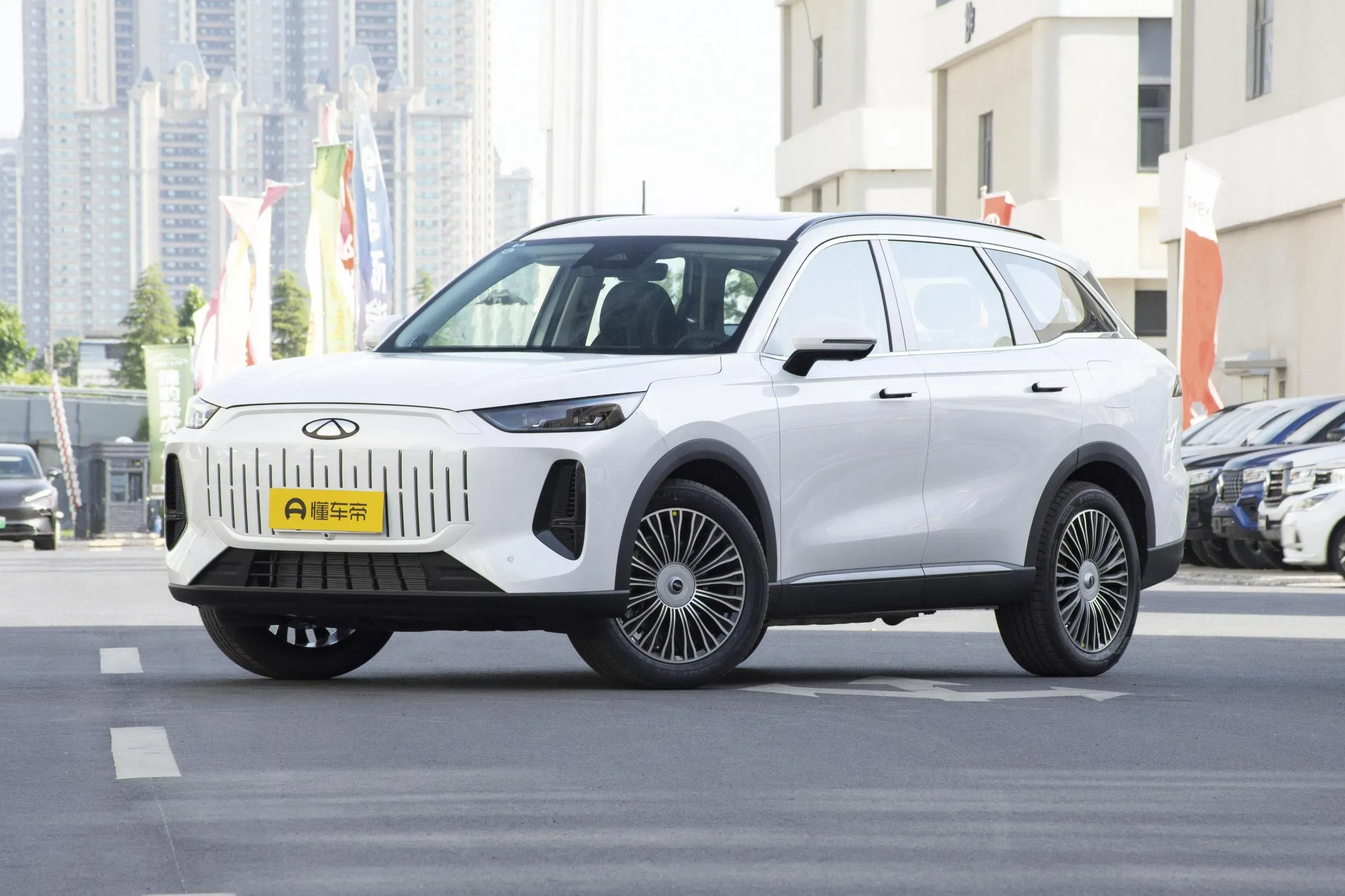 imgi_106_Chery-Fulwin-T9-2024-120km-Standard-Edition-Phev-Electric-Car-Price Chery Fulwin T9 – For Sale From China | Chinese Cars in Australia - Image 1