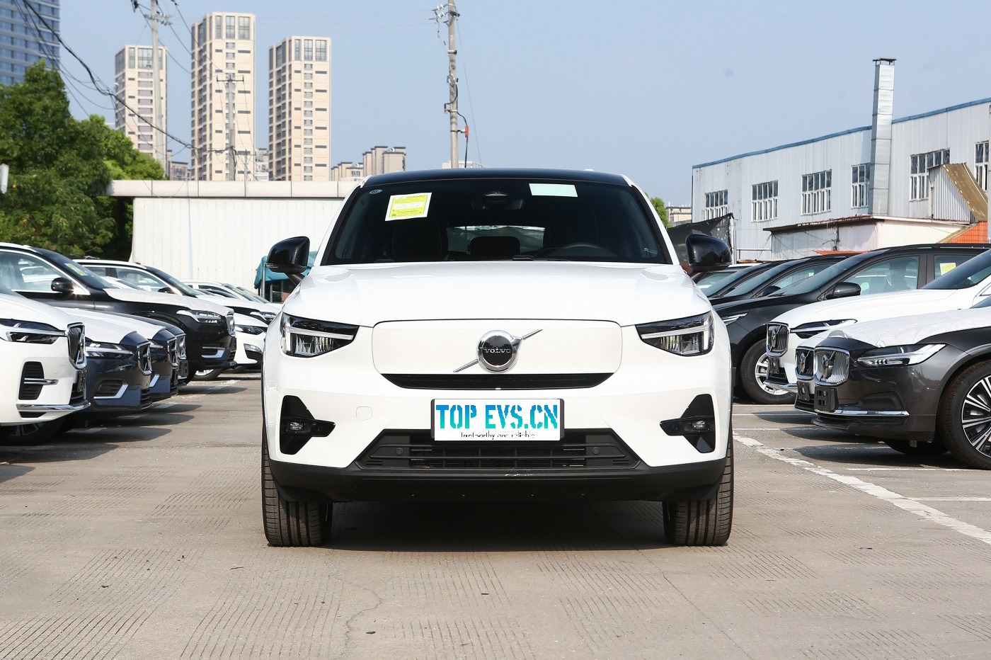imgi_16_Volvo C40 PHEV VOLVO XC60 PHEV – Ready for Export From China | Chinese Cars in Australia - Image 1